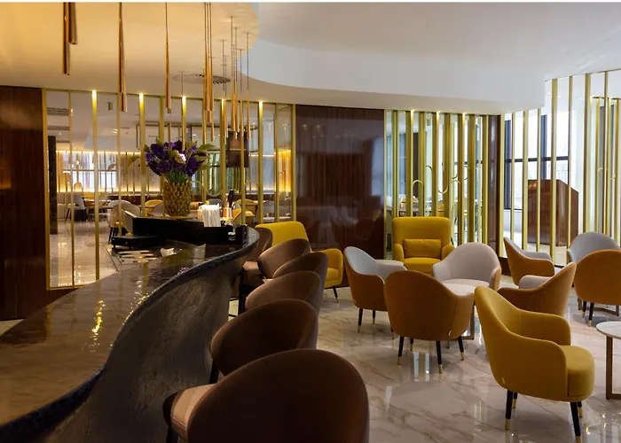 Vip Executive Suites Do Marques Hotel